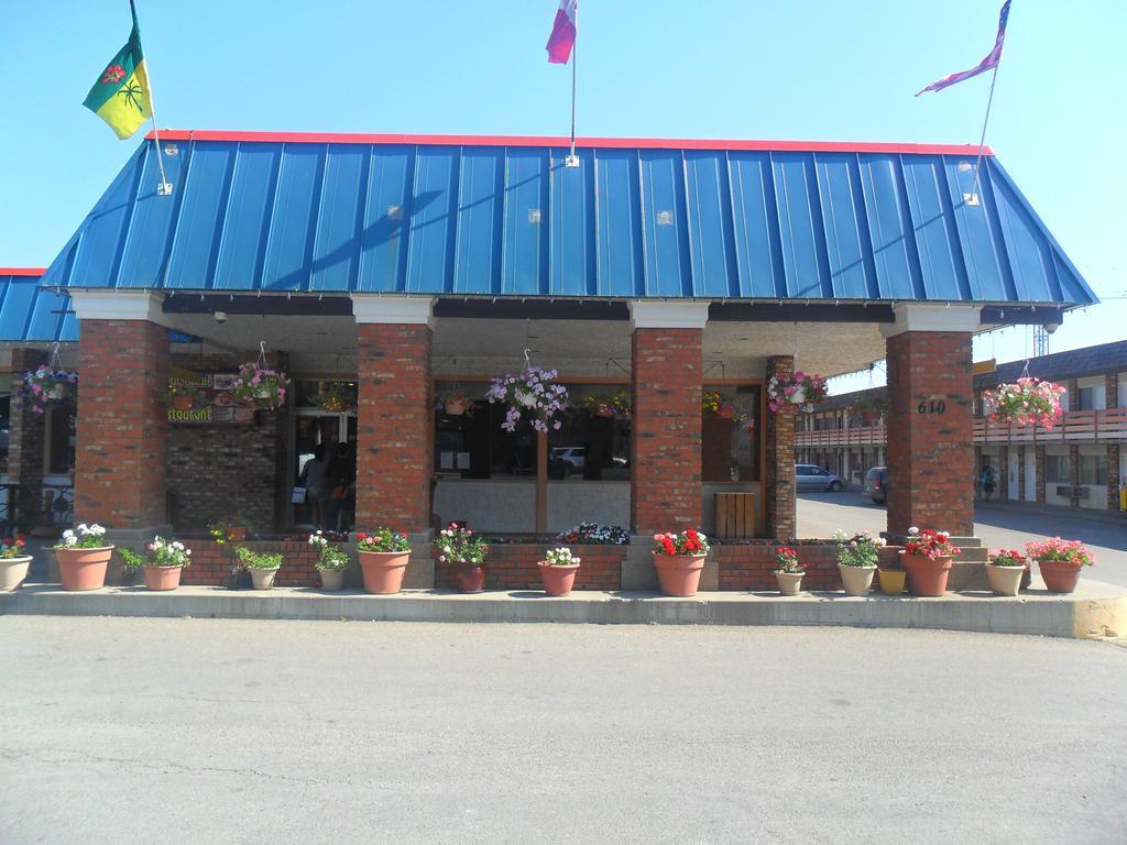 Northwoods Inn & Suites Saskatoon Exterior foto